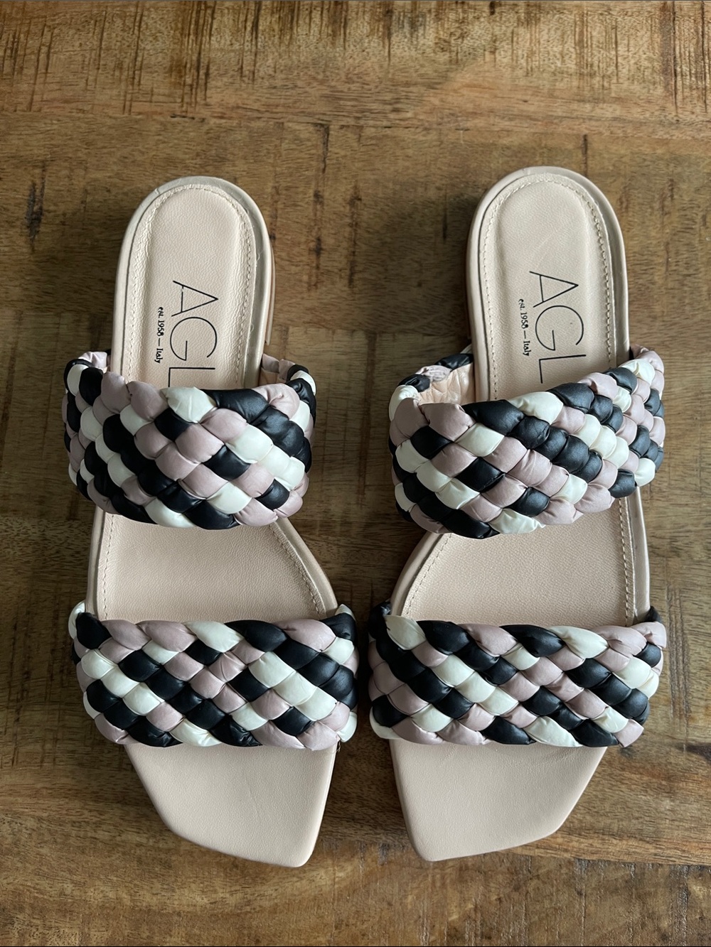 AGL Made in Italy Braided Leather Slide 38.5
